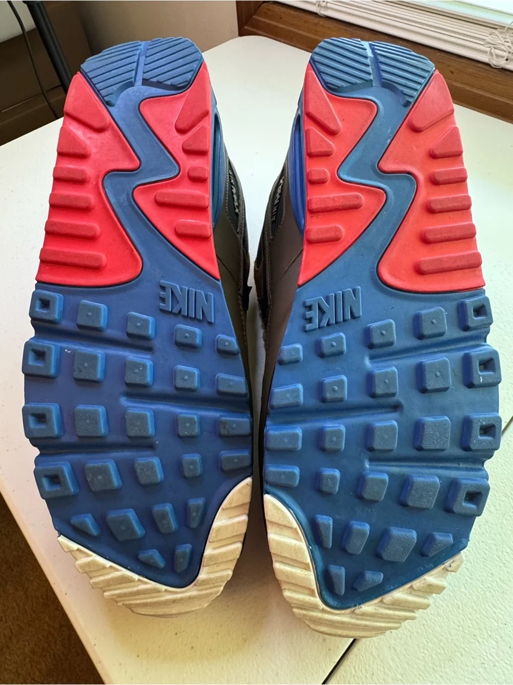 Nike Air Max 90 EA Sports, Play Like Mad; Size 15M